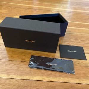 TOM FORD sunglass box, eyeglass cleaner cloth, and authenticity card. NEW!!!